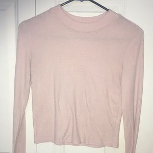 🎂 Light pink crop top